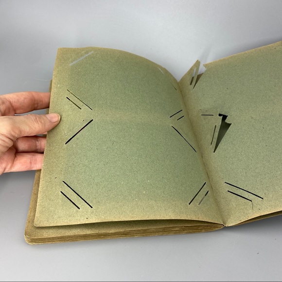 Antique Postcard Album with 40 Easter Greetings Postcards - Picture 15 of 16